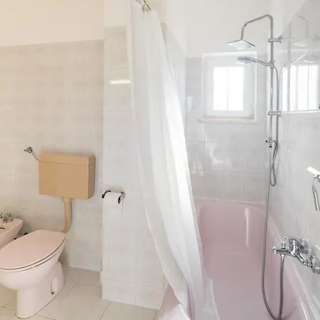 Two Bedroom Urban Apartament